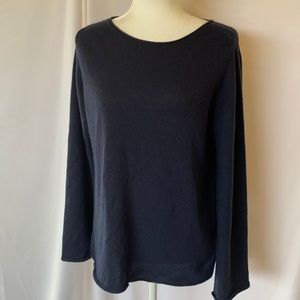 Neiman Marcus Cashmere sweater